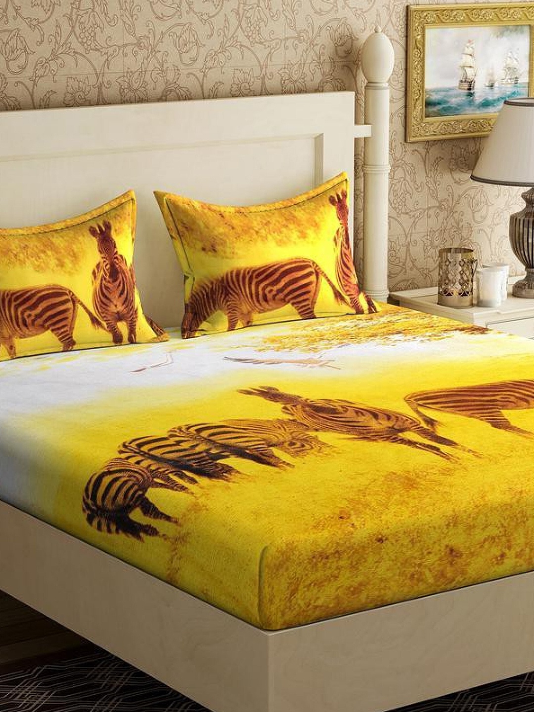

Varde Multicolour Graphic Printed 140 TC King Bedsheet with 2 Pillow Covers, Multi