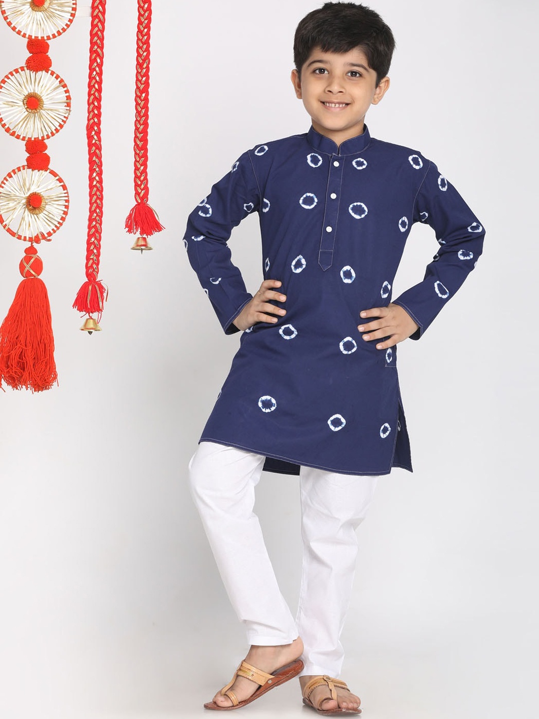 

VASTRAMAY Boys Navy Blue Printed Regular Kurta with Pyjamas