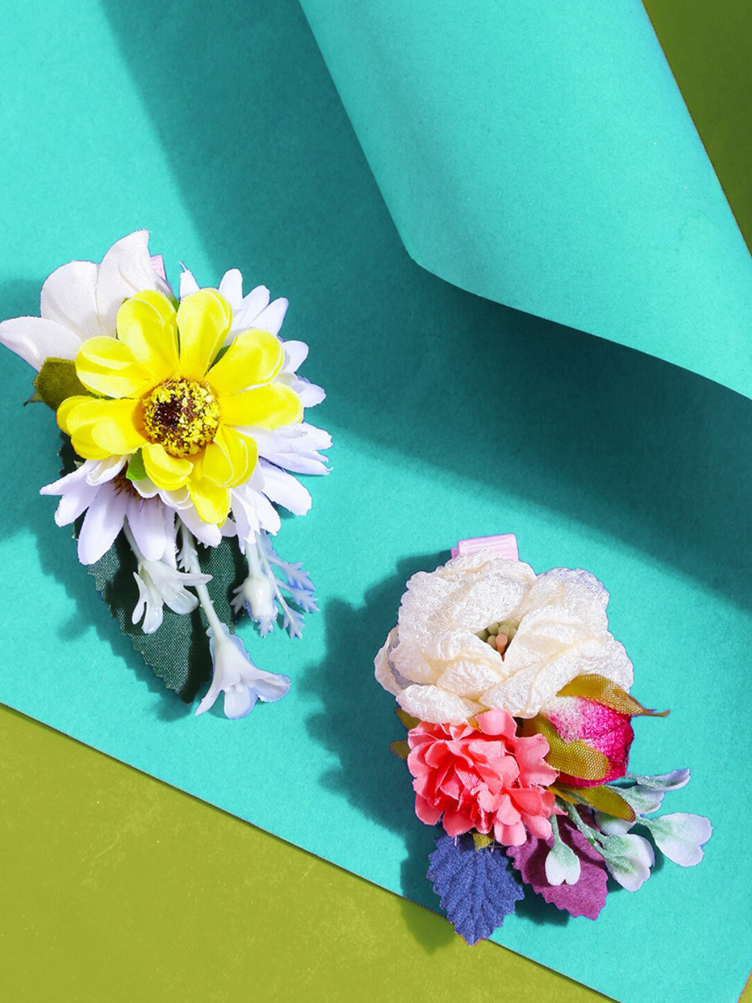 

Yellow Chimes Set of 2 Girls Pink & Yellow Embellished Alligator Hair Clip