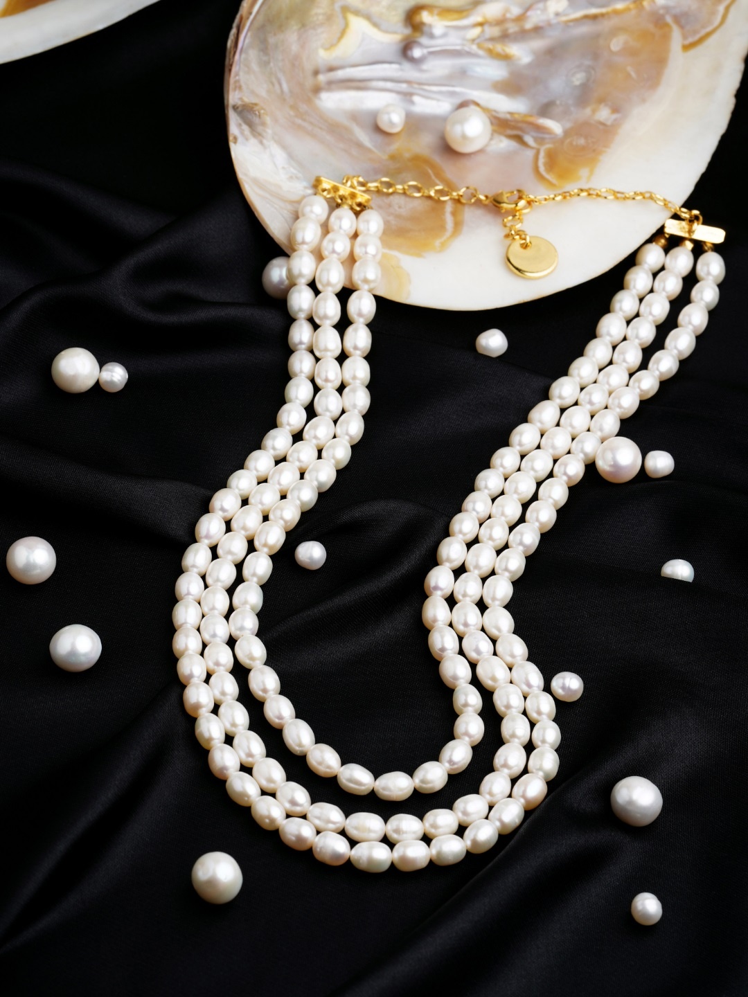 

Zaveri Pearls Off White Freshwater Rice Pearls AAA+ Quality 3 Layers Necklace