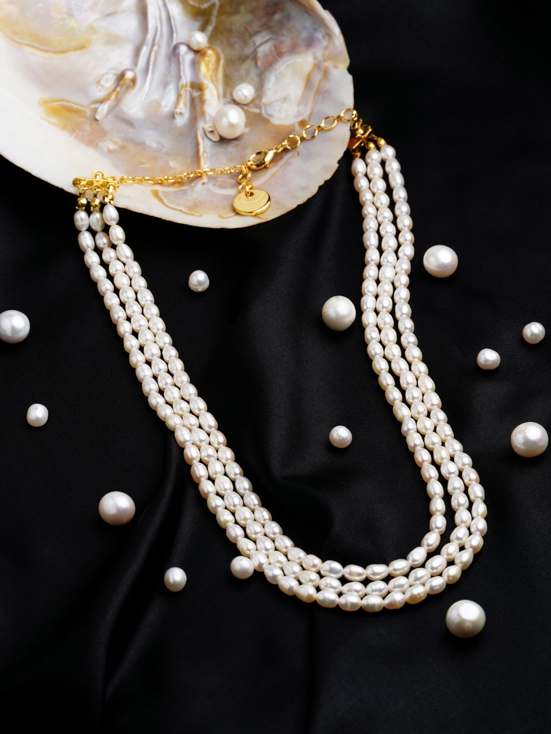 

Zaveri Pearls Off White Freshwater Rice Pearls AAA+ Quality 3 Layers Necklace