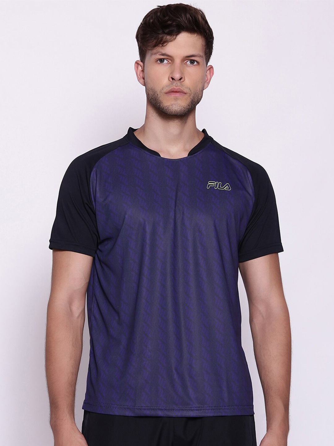 

FILA Men Navy Blue & Black Striped Raglan Sleeves T-shirt