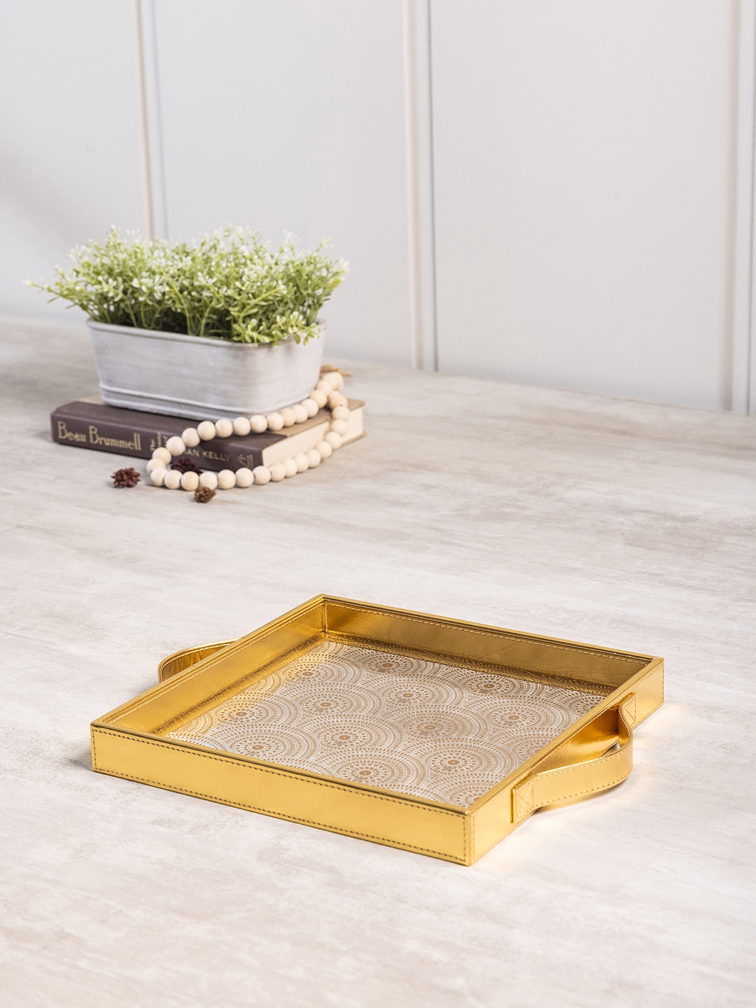 

Pure Home and Living Gold-Toned Moroccan Patterned Glass Tray