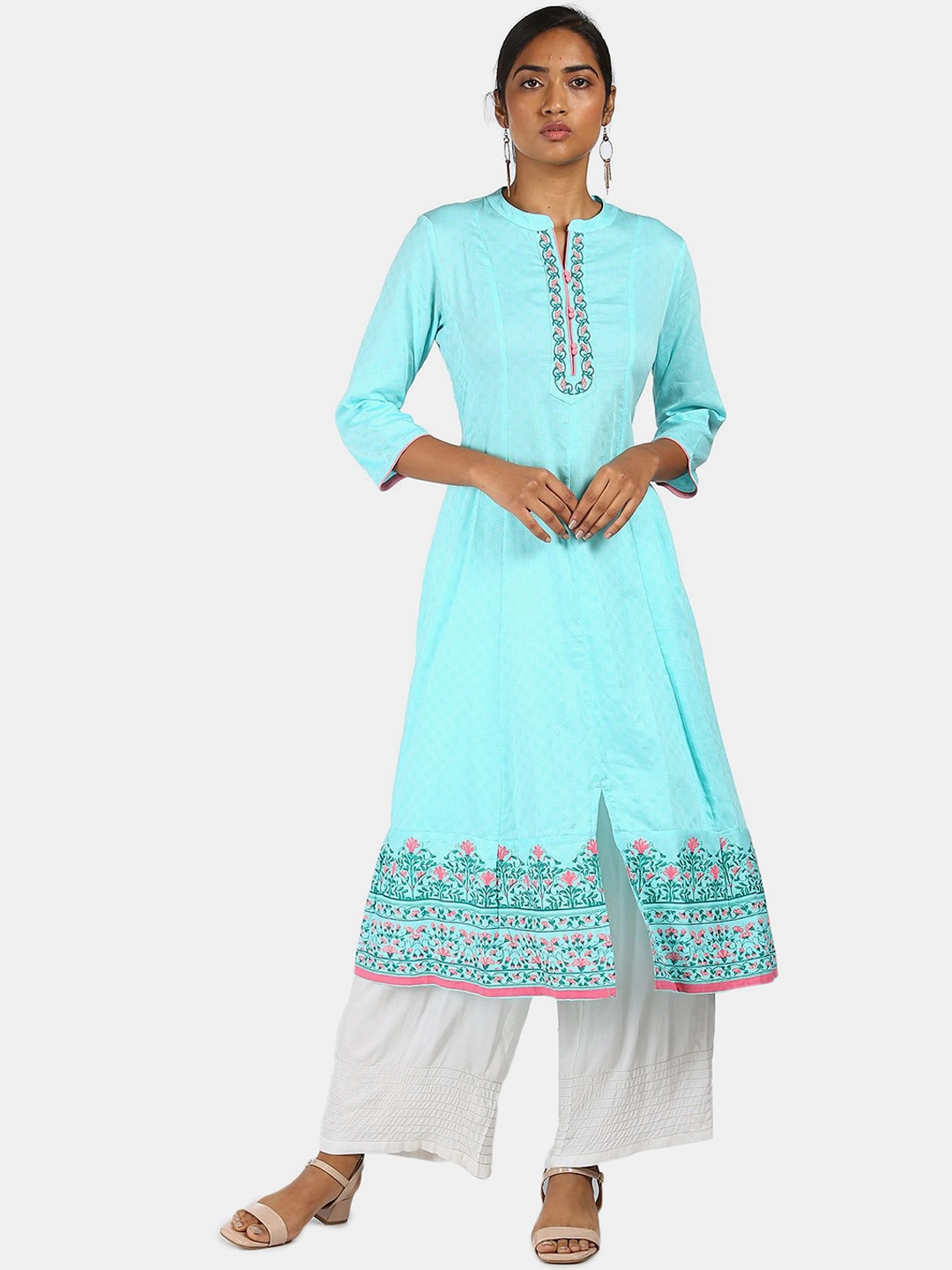 

Anahi Women Blue Floral Printed A-Line Kurta