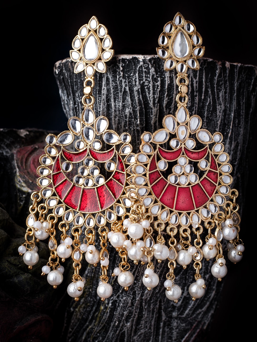 

MORKANTH JEWELLERY Red Contemporary Chandbalis Earrings