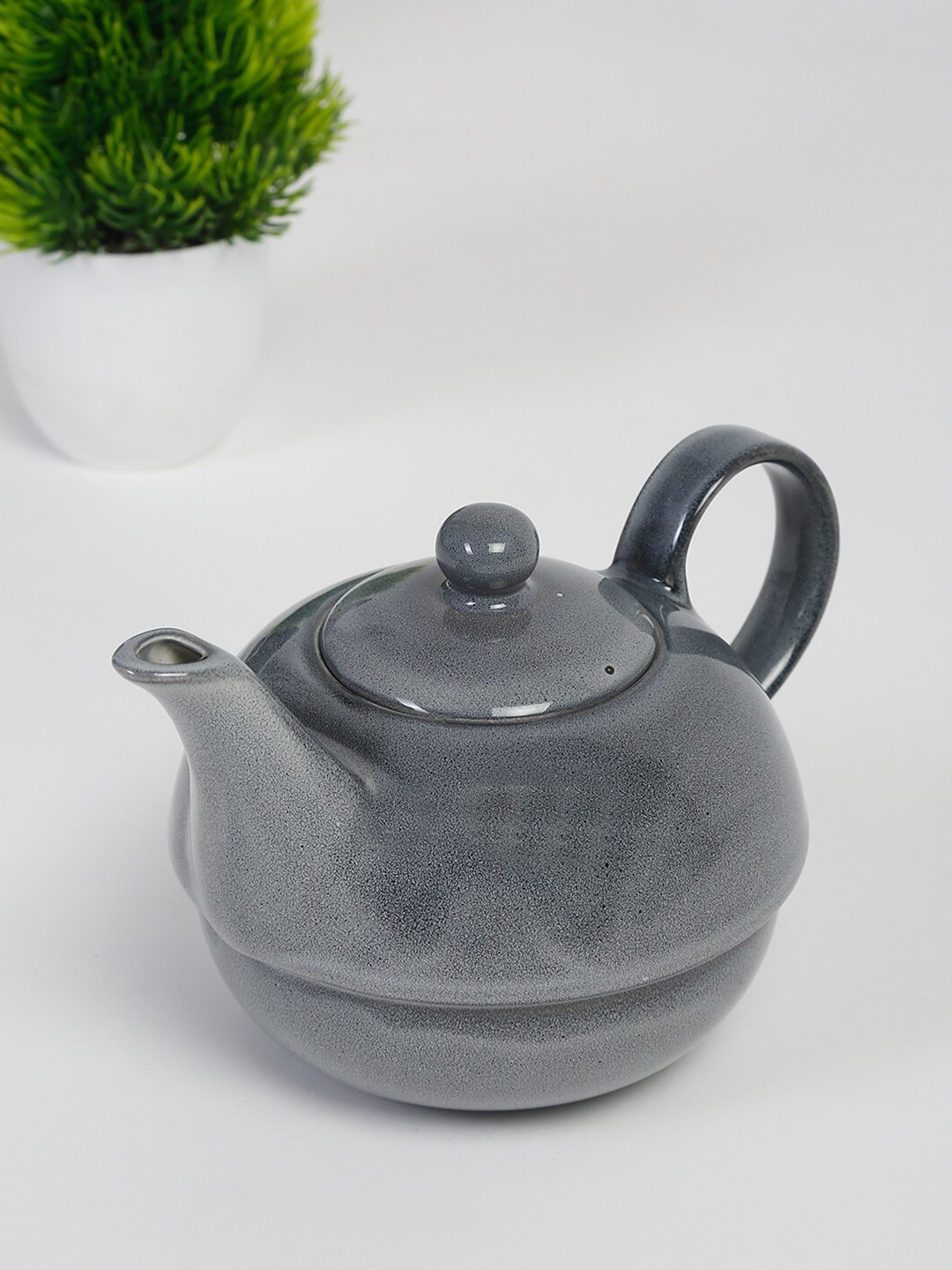 

Fabindia Black Bone China Glossy Kettle Mug