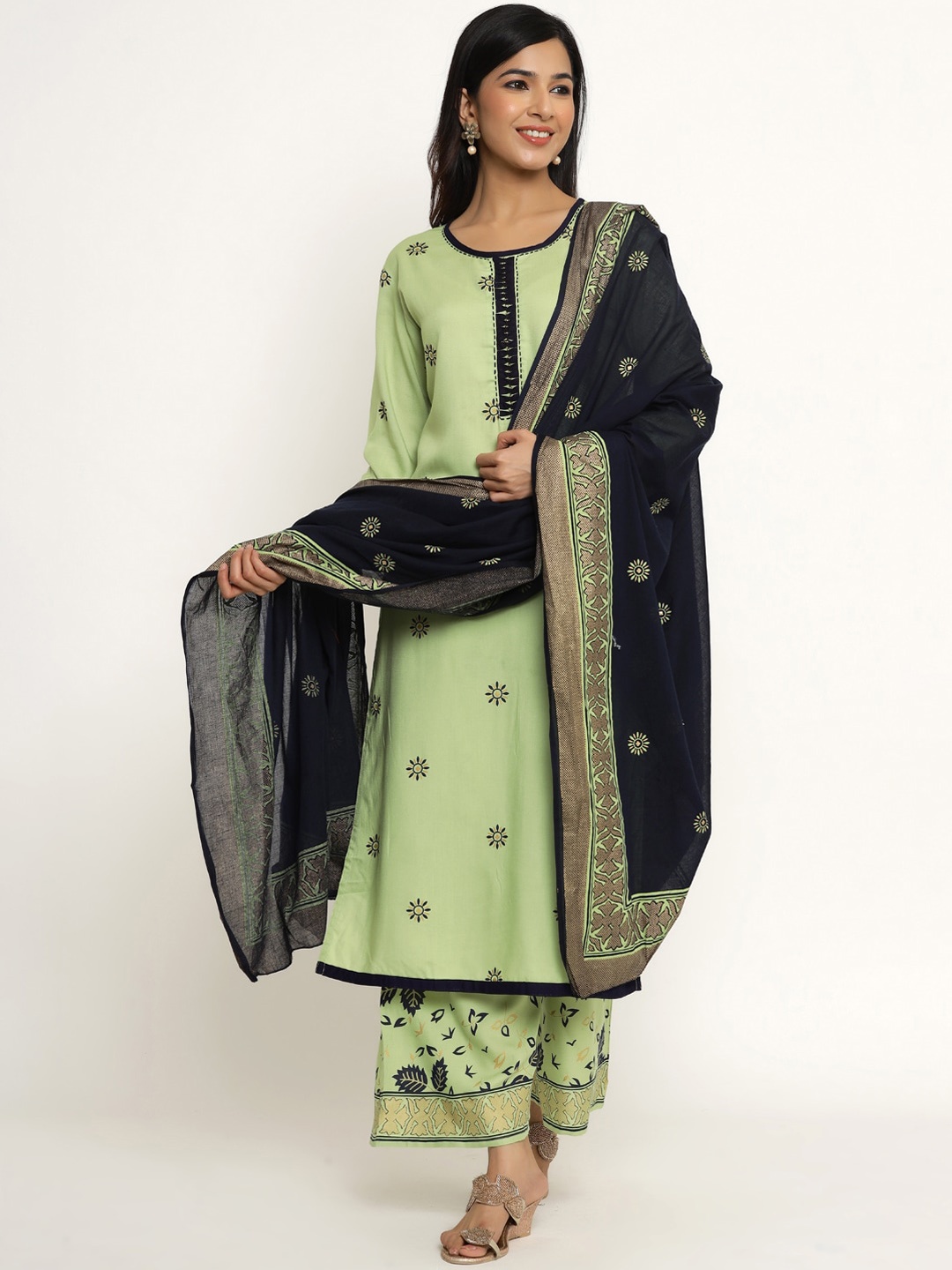 

DIVYANK Women Olive Green Floral Printed Thread Work Kurta with Trousers & Dupatta