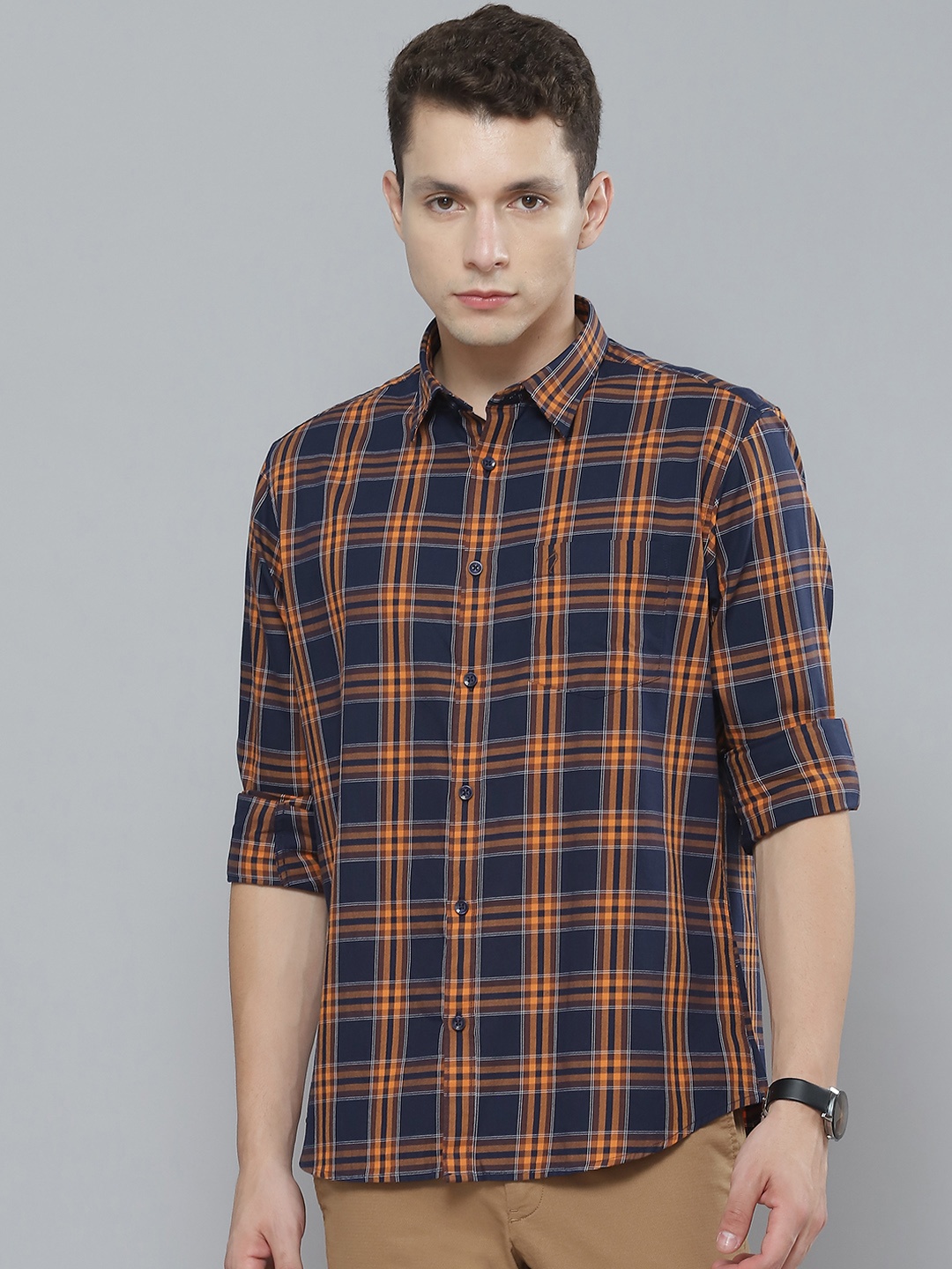 

Indian Terrain Men Navy Blue & Rust Orange Slim Fit Tartan Checked Cotton Shirt