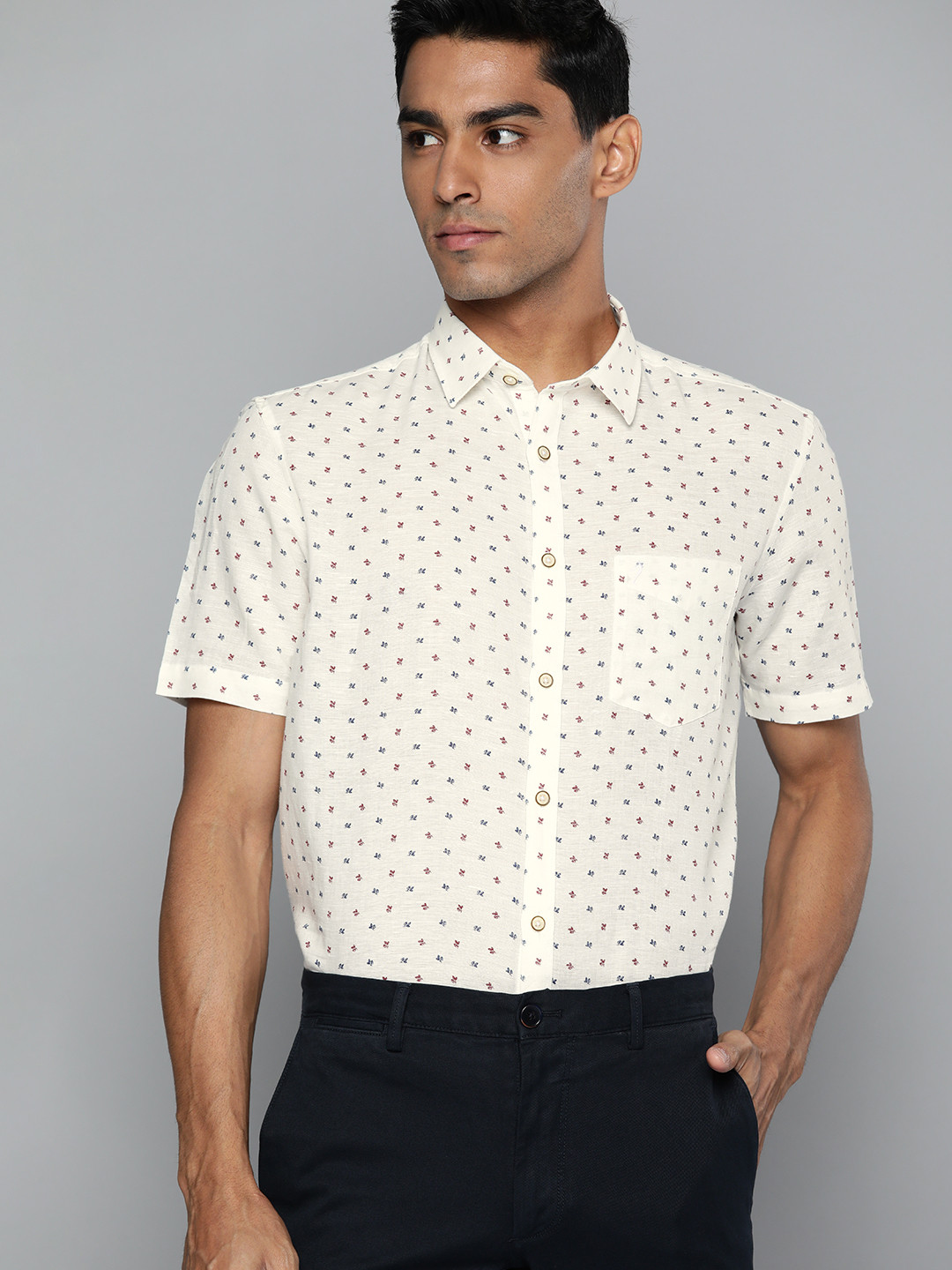

Indian Terrain Men Off White Slim Fit Printed Casual Shirt