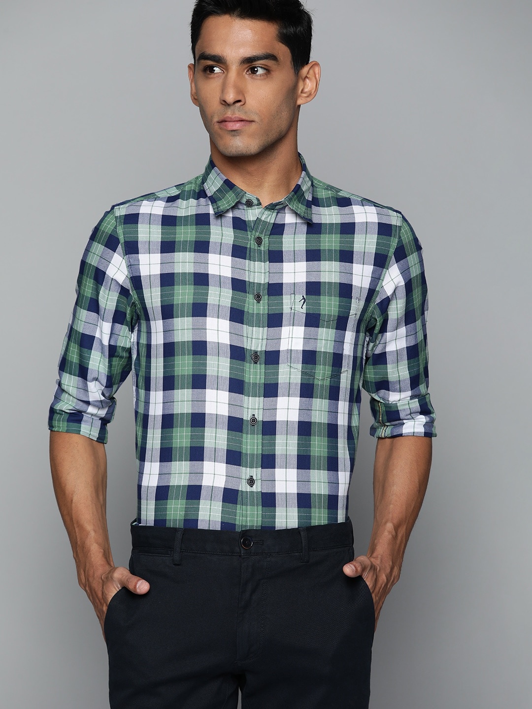 

Indian Terrain Men Green Slim Fit Tartan Checks Checked Casual Shirt