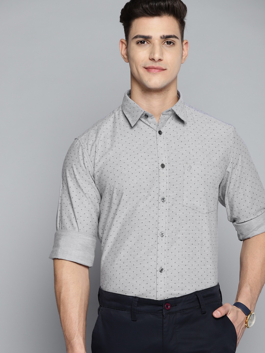 

Indian Terrain Men Grey Slim Fit Micro Ditsy Printed Casual Shirt