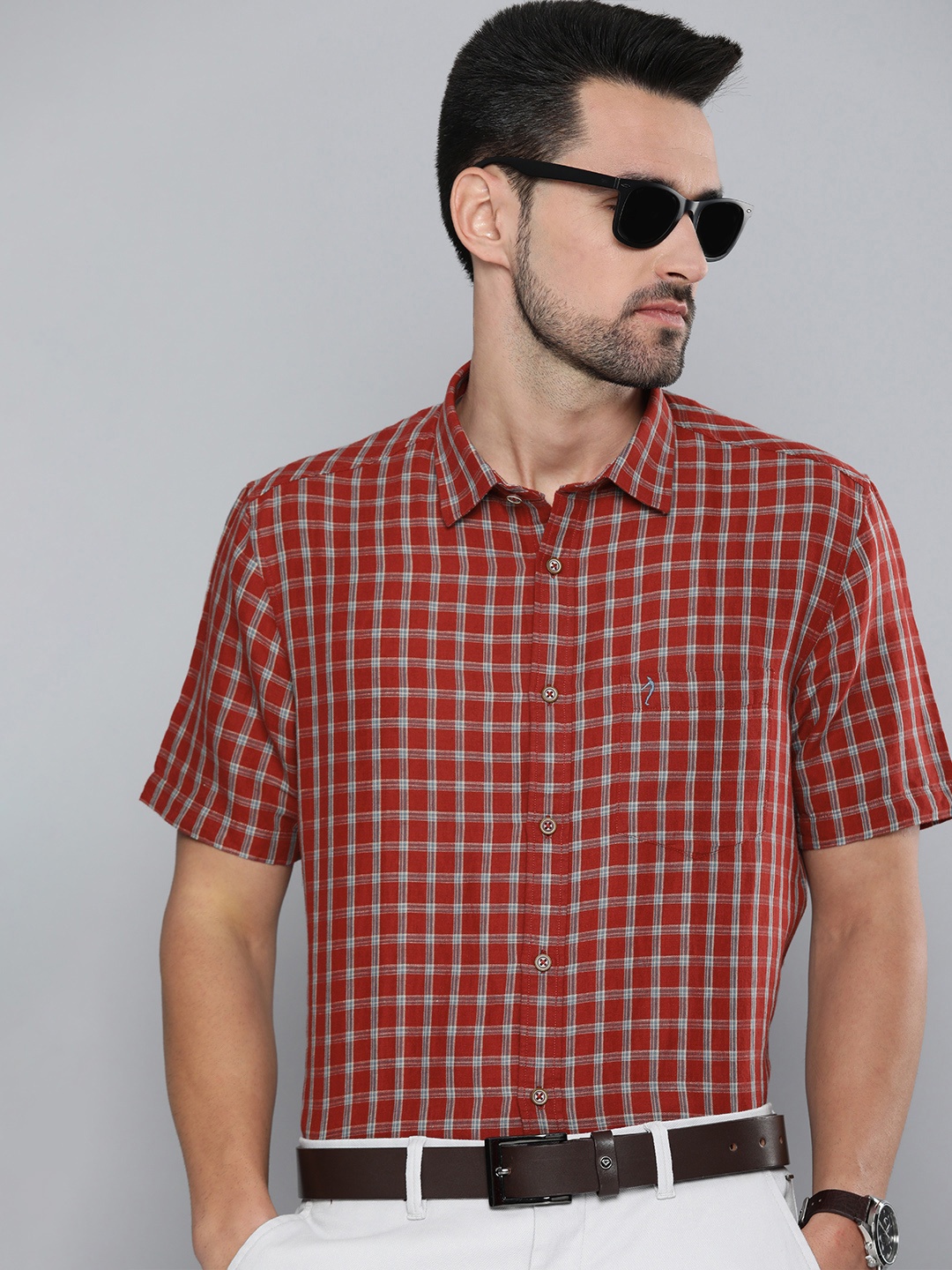 

Indian Terrain Men Maroon & Blue Slim Fit Checked Formal Shirt