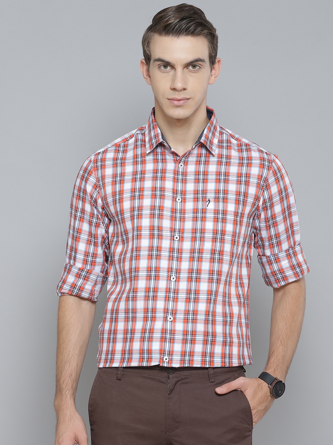 

Indian Terrain Men Orange & White Slim Fit Checked Pure Cotton Casual Shirt