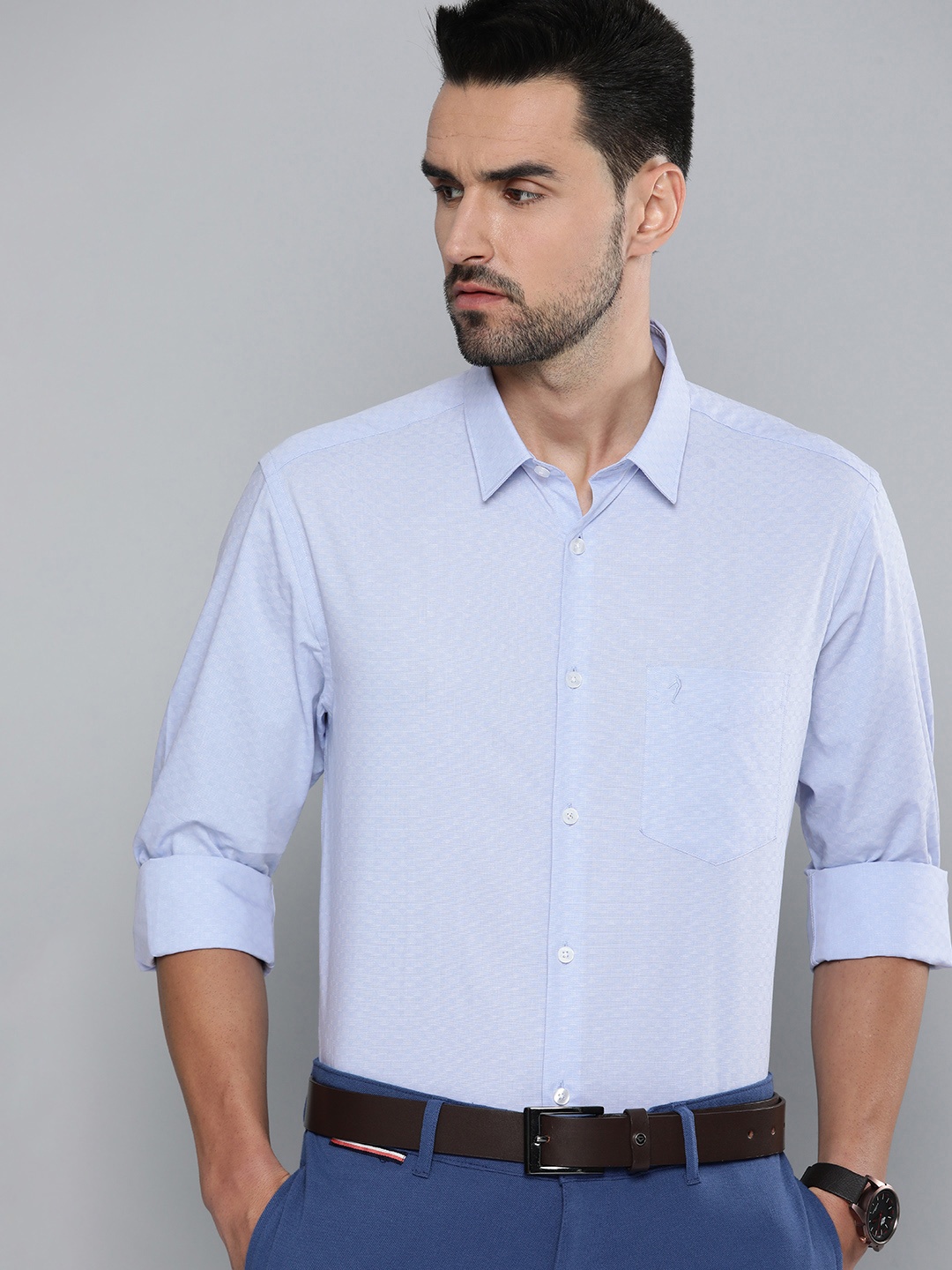 

Indian Terrain Men Lavender Slim Fit Printed Pure Cotton Semiformal Shirt