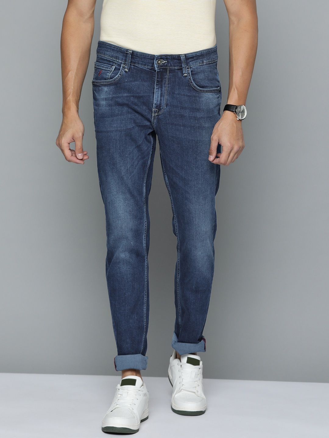

Indian Terrain Men Blue Brooklyn Slim Fit Light Fade Stretchable Jeans
