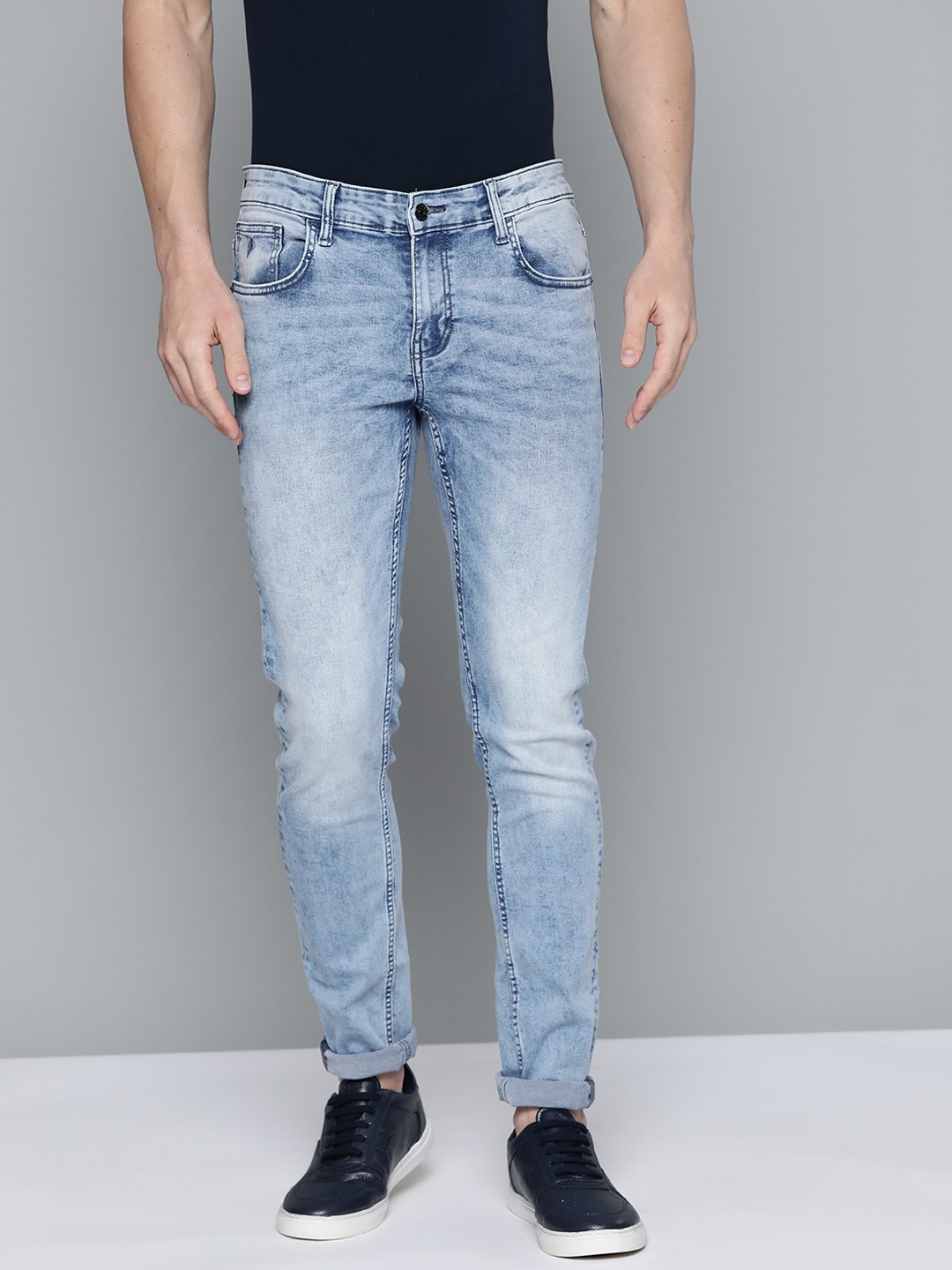 

Indian Terrain Men Blue Kruger Slim Fit Light Fade Stretchable Jeans