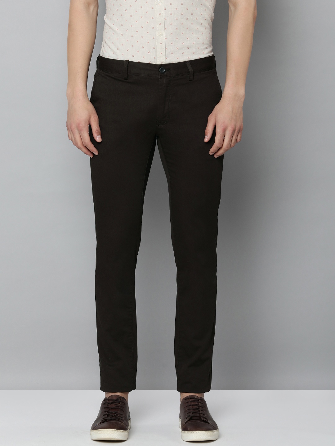 

Indian Terrain Men Solid Mid-Rise Slim Fit Casual Trouser, Brown