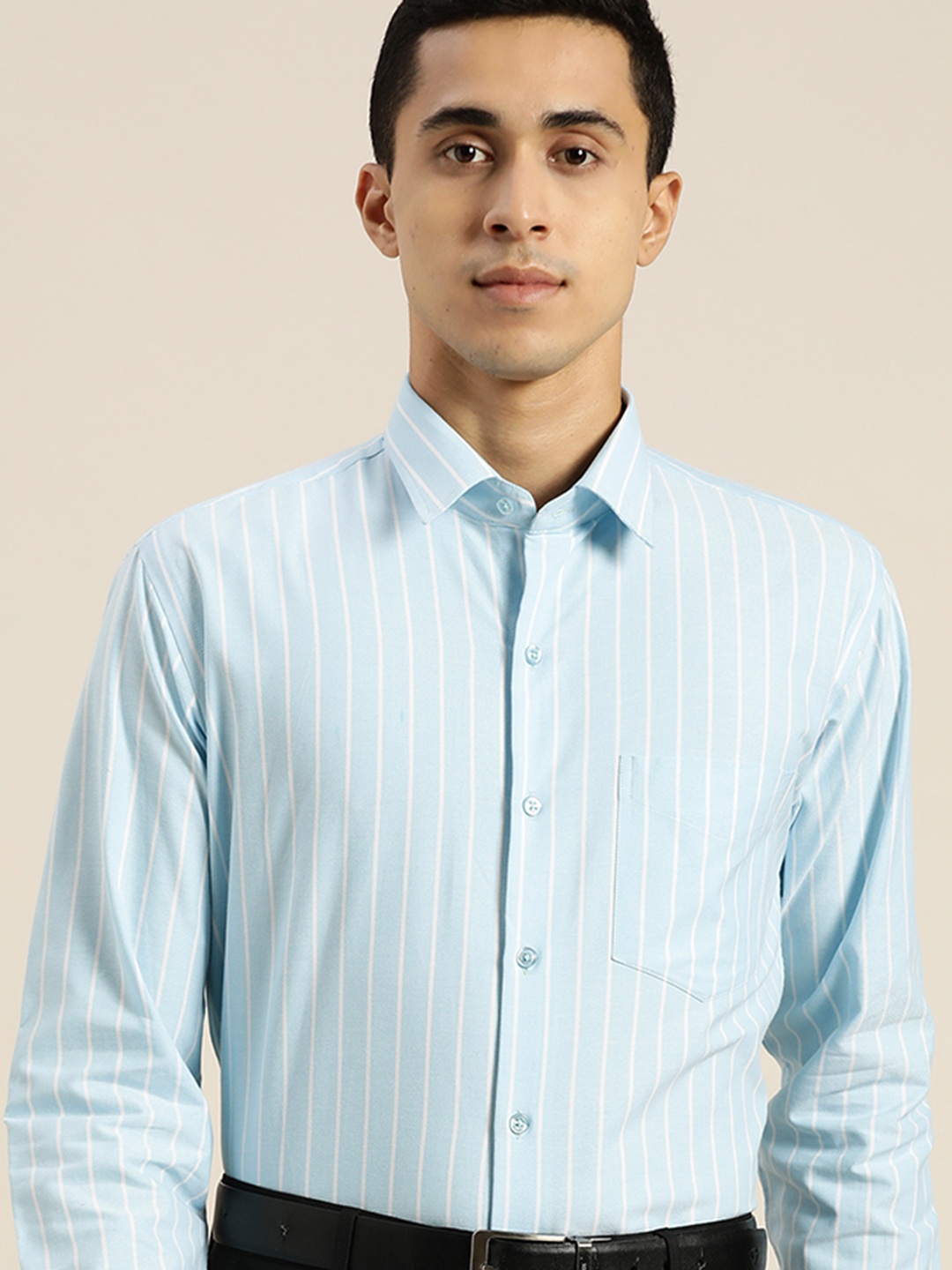 

Hancock Men Turquoise Blue Slim Fit Opaque Striped Formal Shirt