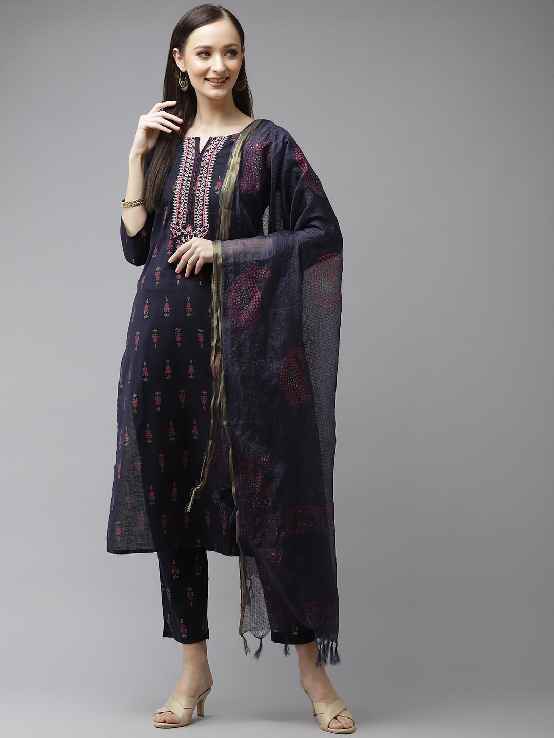 

Yufta Women Navy Blue Ethnic Motifs Printed Regular Thread Work Kurta with Palazzos & With Dupatta