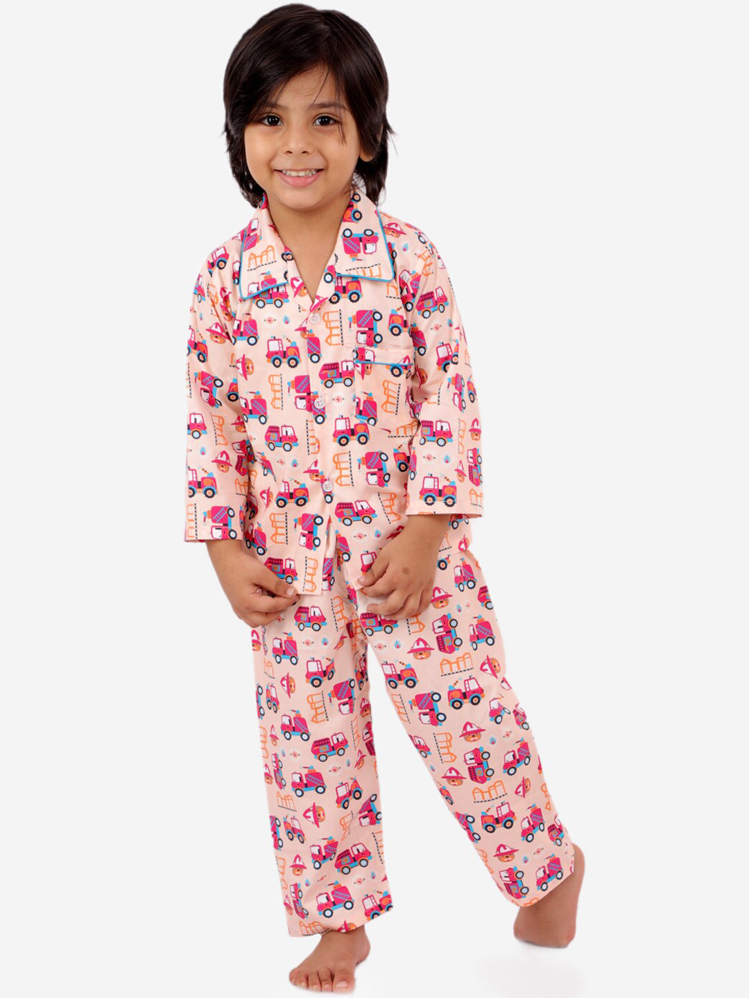 

KID1 Boys Peach-Coloured & Black Fire Car Printed Pure Cotton Night Suit