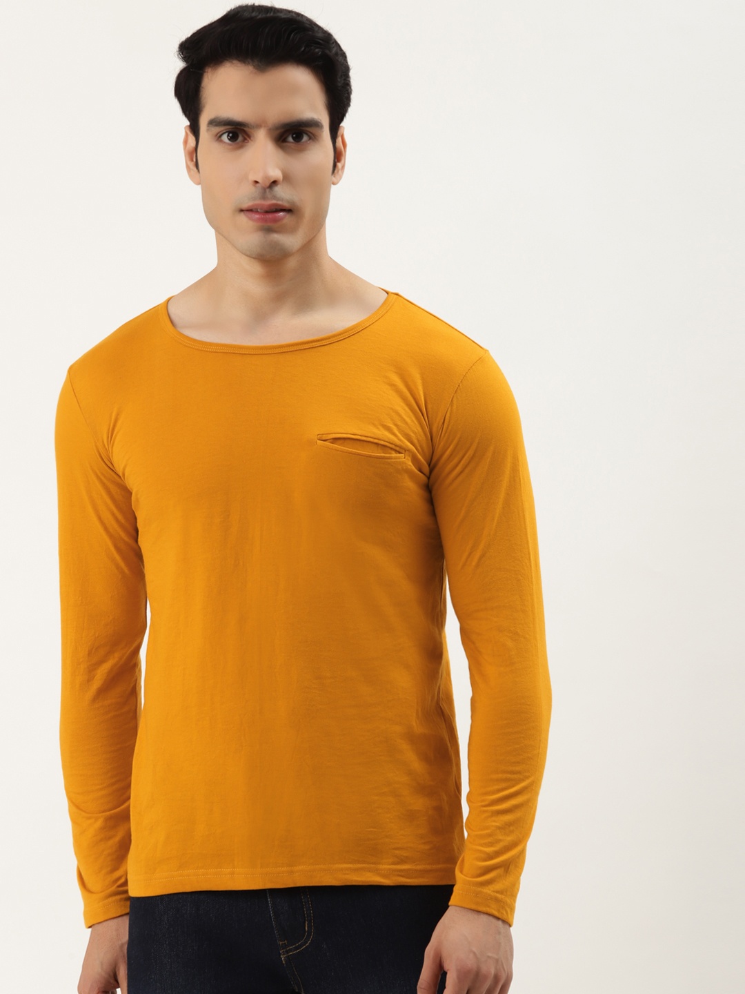 

GESPO Men Mustard Yellow Pocket Detail T-shirt