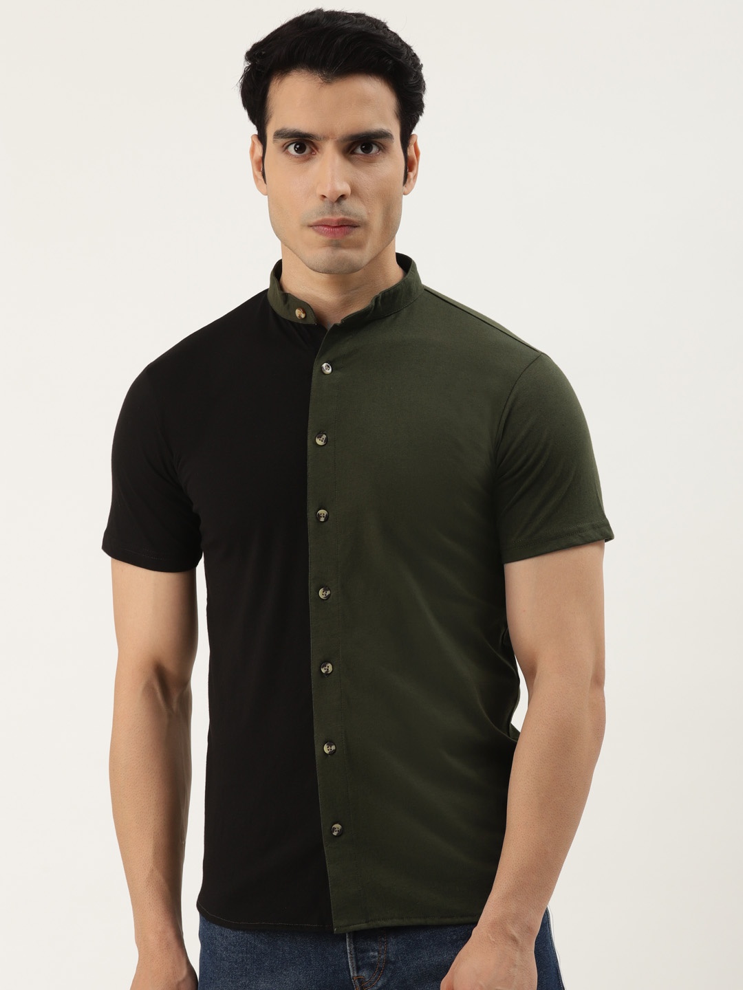 

GESPO Men Black Comfort Opaque Mandarin Collar Colourblocked Casual Shirt