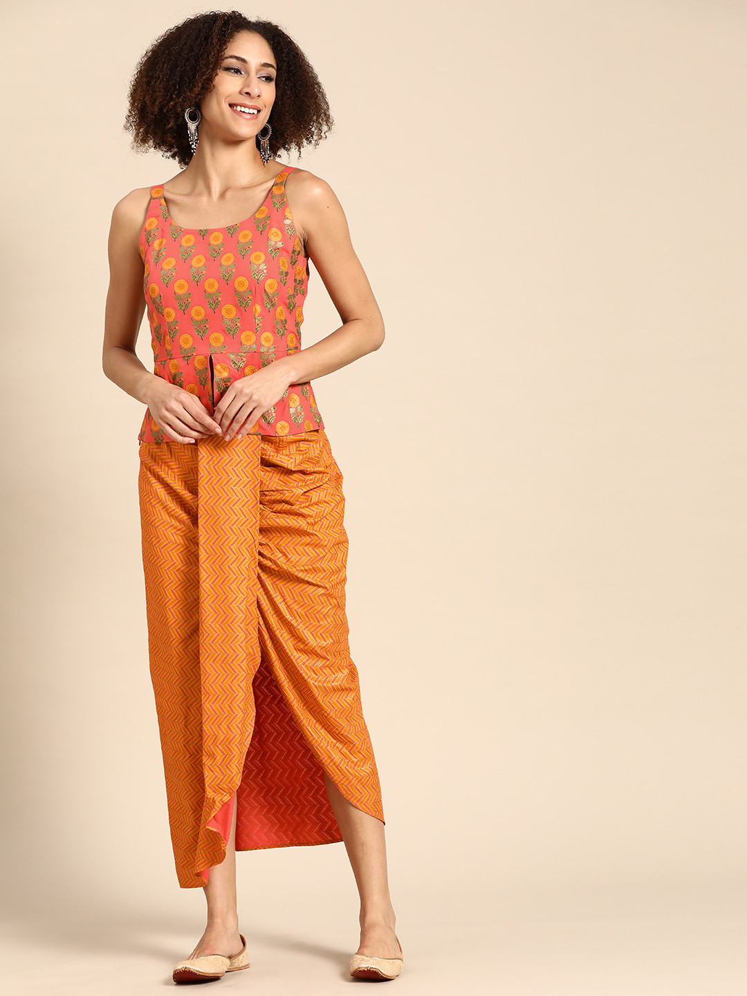 

MABISH by Sonal Jain Yellow & Pink Ethnic Print Co-ord Set