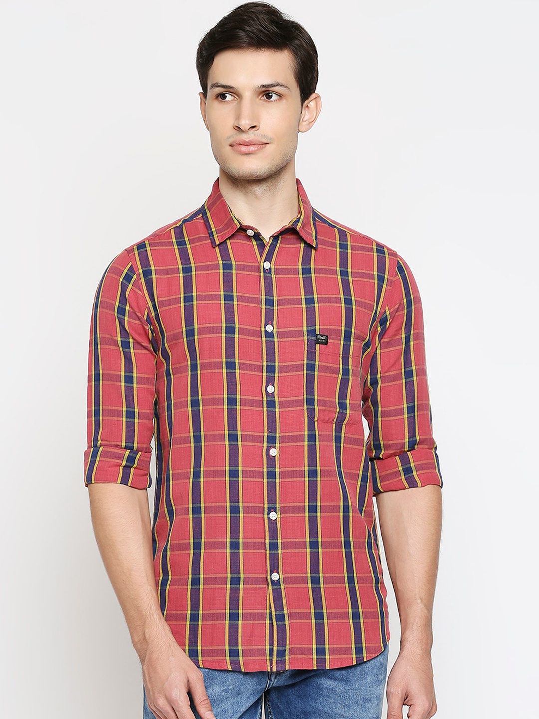 

Mufti Men Red Slim Fit Windowpane Checks Opaque Casual Shirt