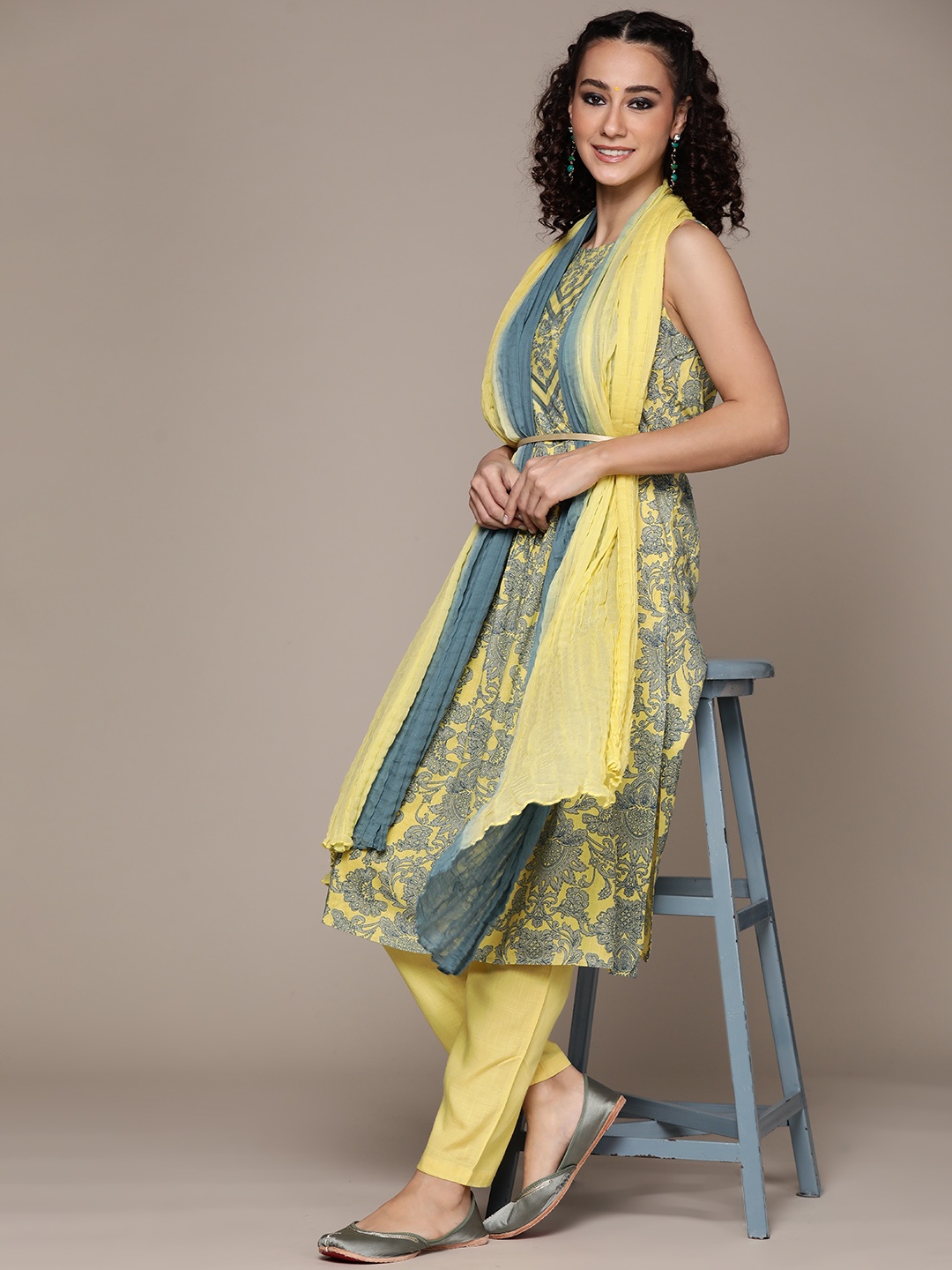 

aarke Ritu Kumar Women Yellow Floral Printed with Trousers & With Dupatta