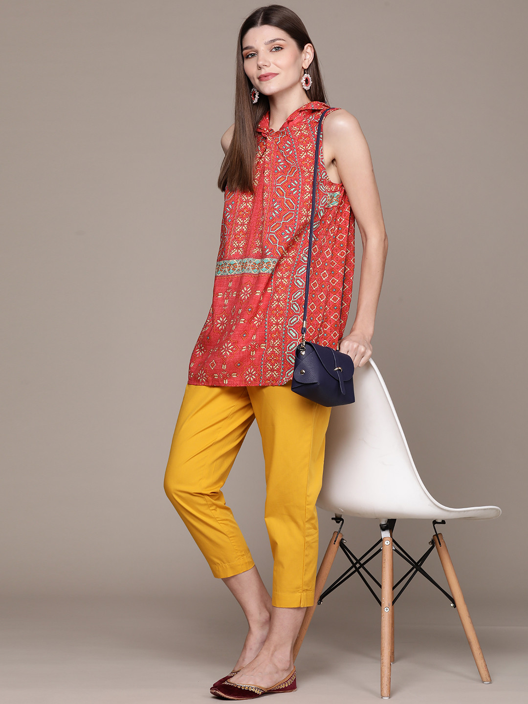

aarke Ritu Kumar Red & Green Tie-Up Neck Blouson Longline Top