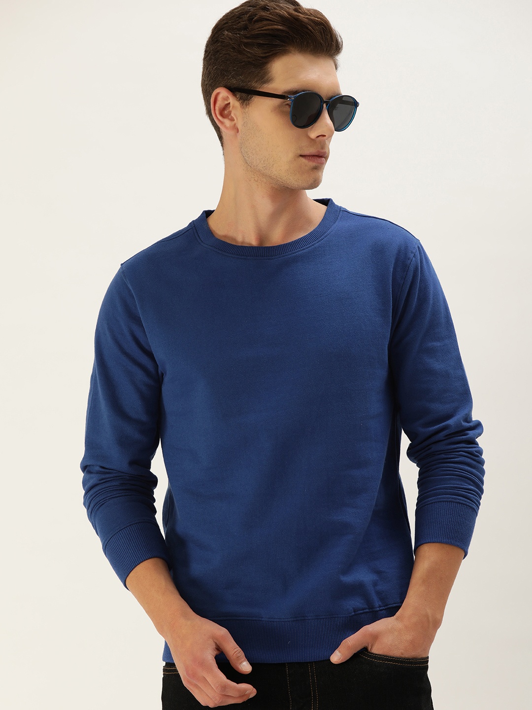 

IVOC Men Blue Solid Regular Fit Sweatshirt