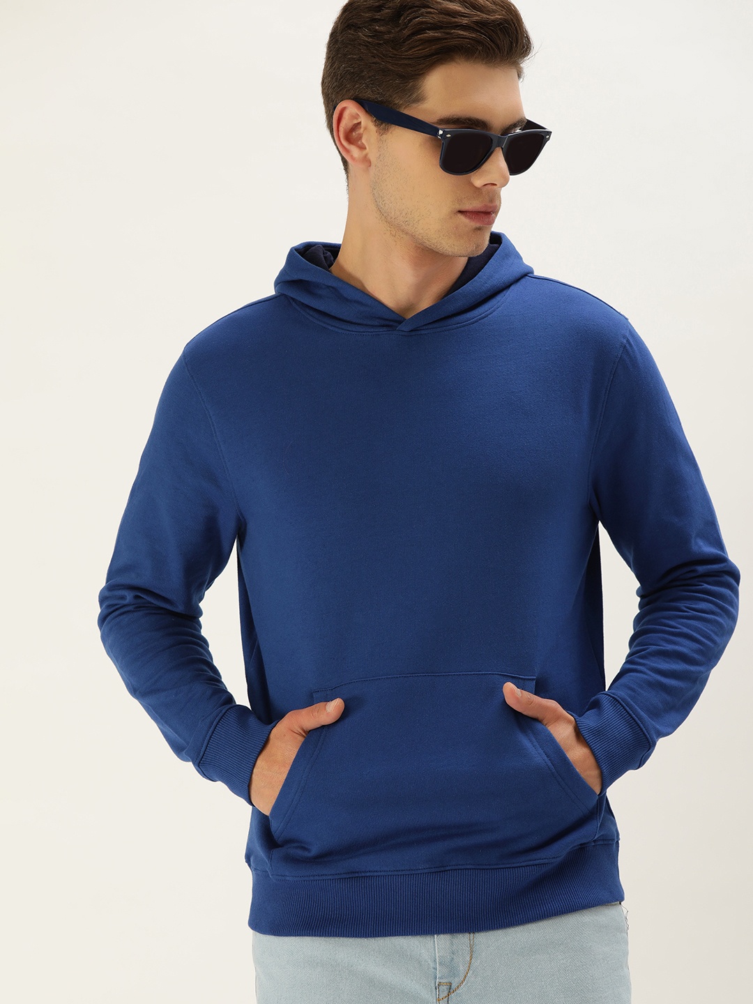 

IVOC Men Blue Solid Regular Fit Hooded Sweatshirt