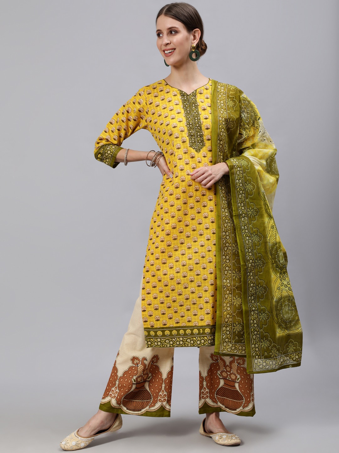 

Ishin Women Yellow Ethnic Motifs Printed Regular Pure Cotton Kurta with Palazzos & Dupatta