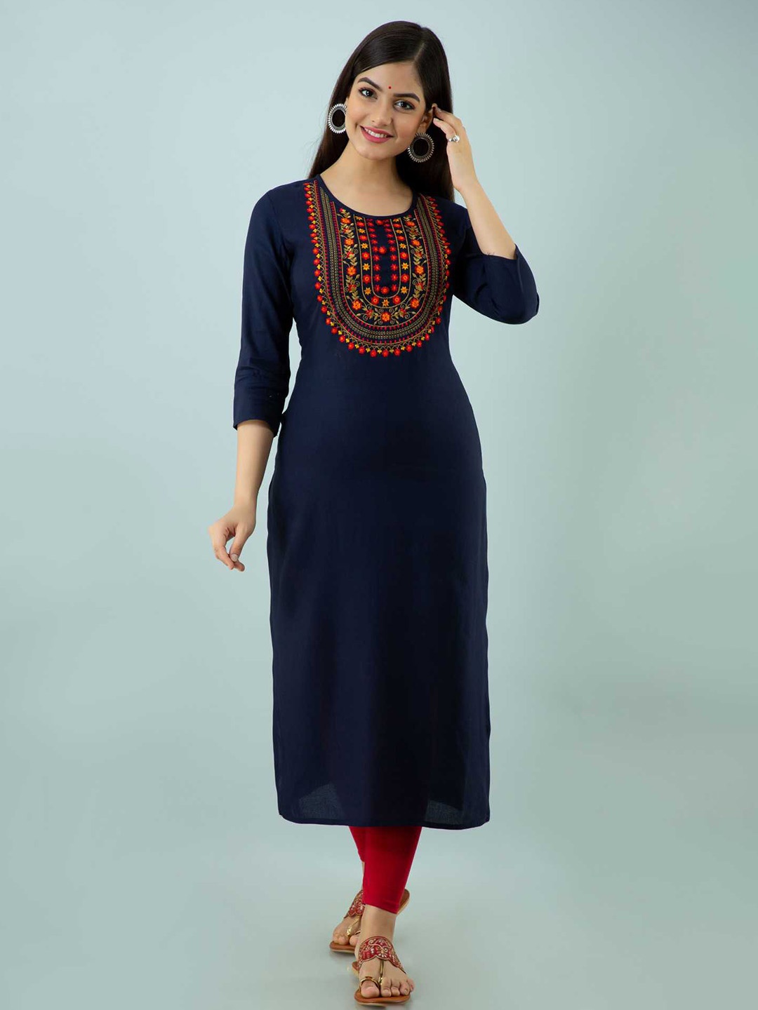 

Globon Impex Women Navy Blue & Red Floral Embroidered Mirror Work Kurta
