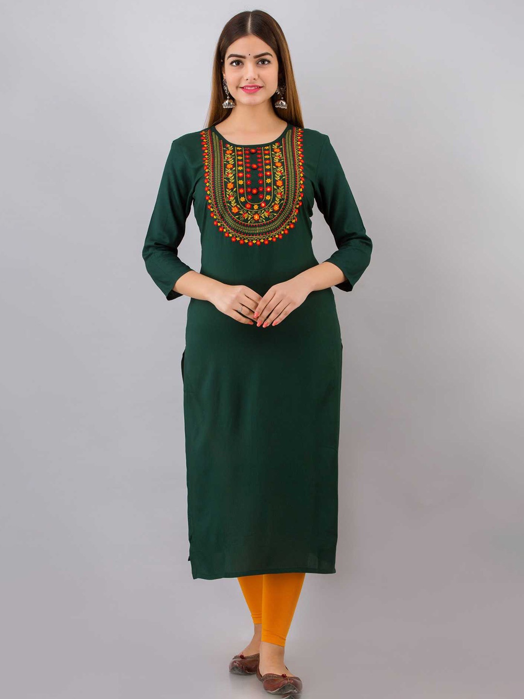 

Globon Impex Women Green Embroidered Regular Kurta