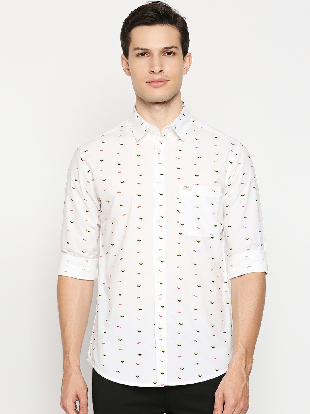 

Mufti Men White Slim Fit Opaque Printed Pure Cotton Casual Shirt