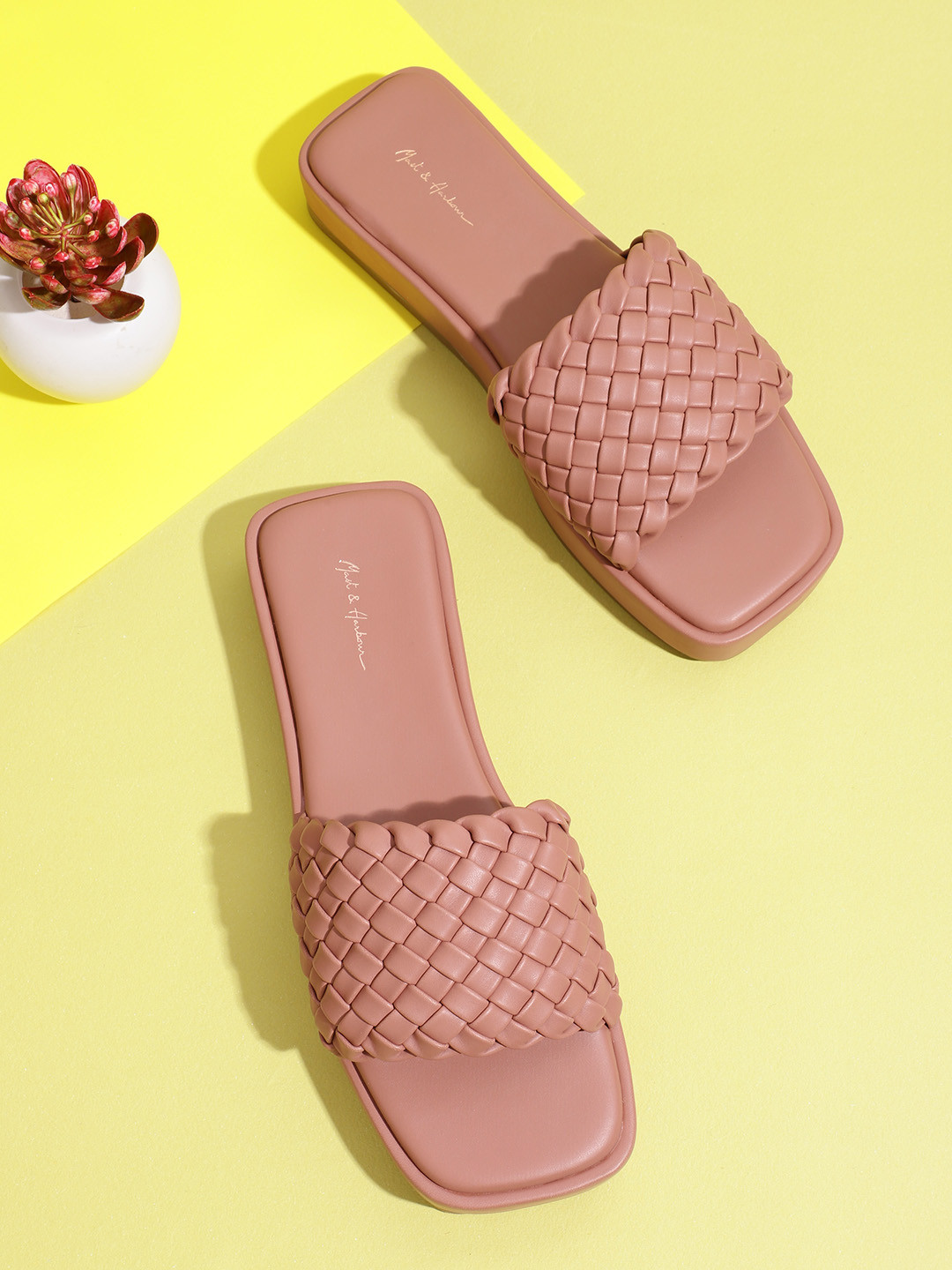 

Mast & Harbour Women Dusty Pink Basketweave Open Toe Flats, Rose