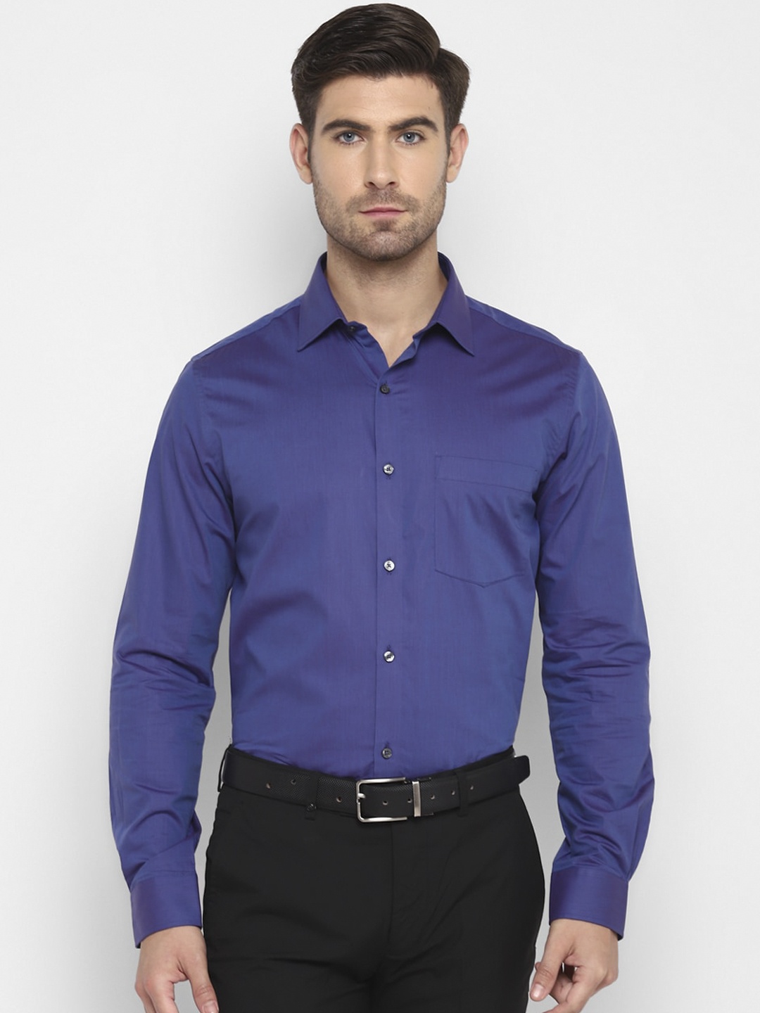 

Turtle Men Blue Slim Fit Opaque Formal Shirt