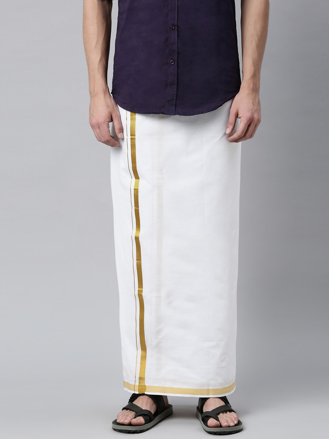 

Jansons Men White & Gold-Coloured Solid Dhoti