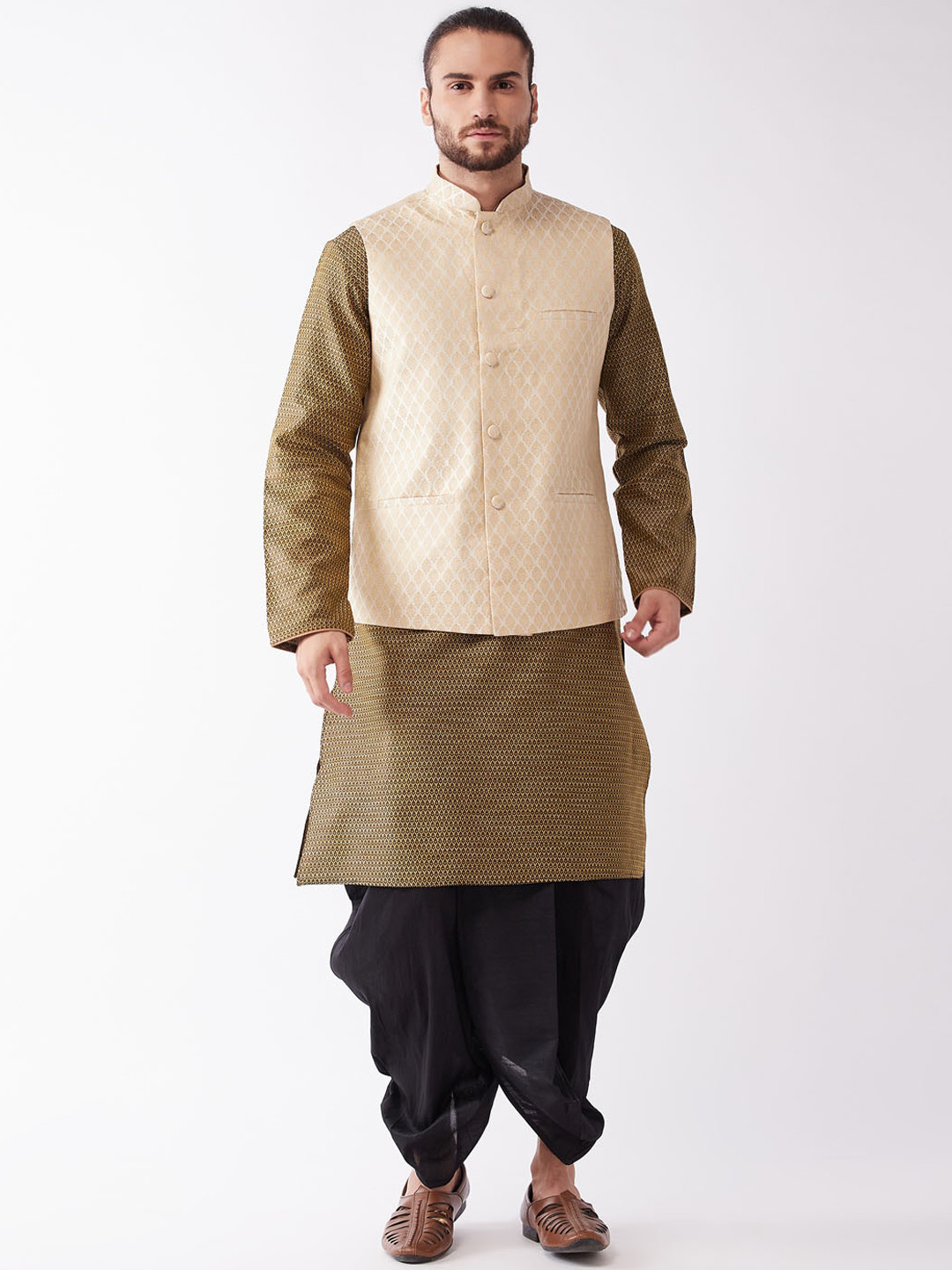 

VASTRAMAY Men Black & Cream-Coloured Regular Kurta with Dhoti Pants