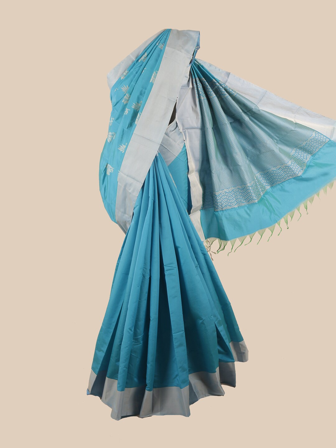 

Pothys Blue & Silver-Coloured Ethnic Motifs Silk Cotton Saree