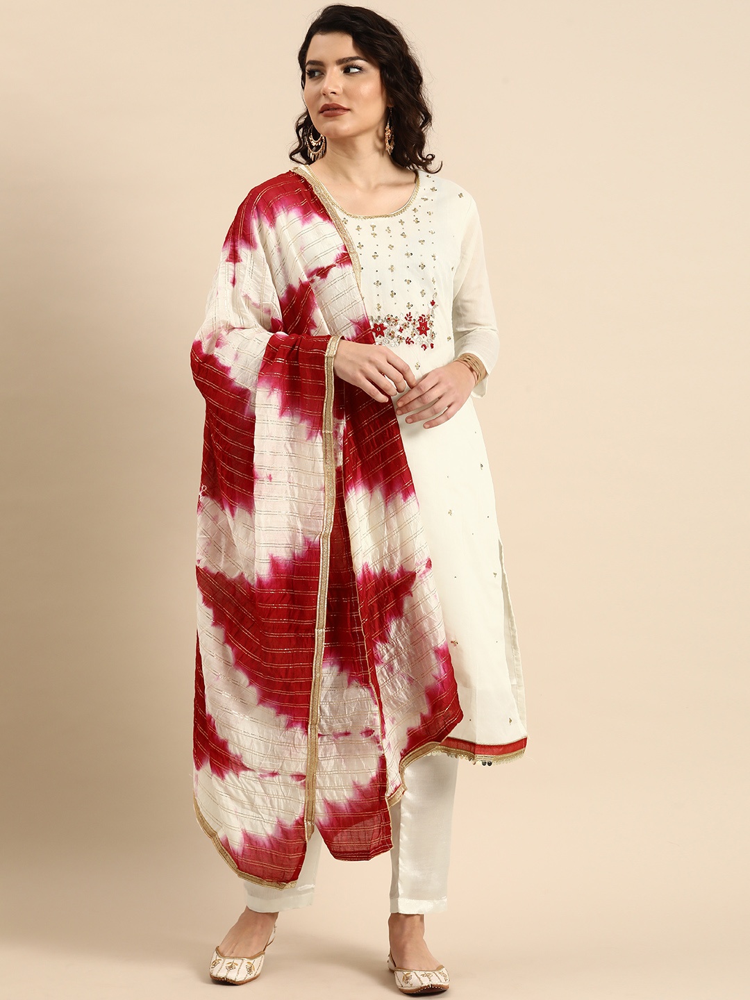 

Rajnandini White & Maroon Embroidered Unstitched Dress Material