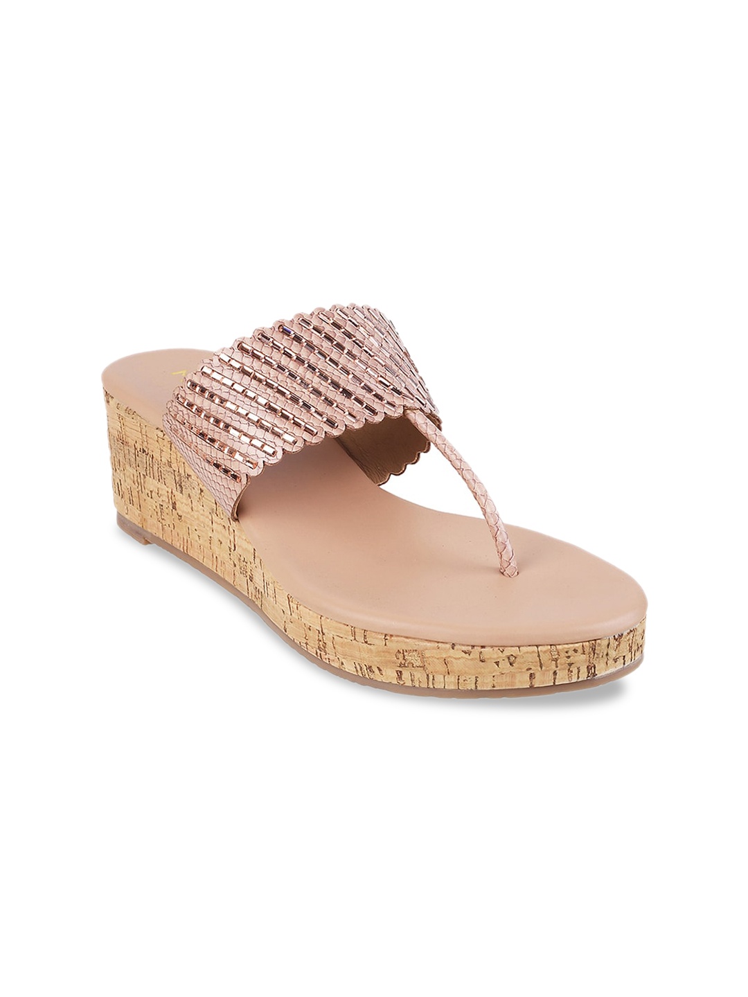 

Metro Woman Beige Wedge Sandals