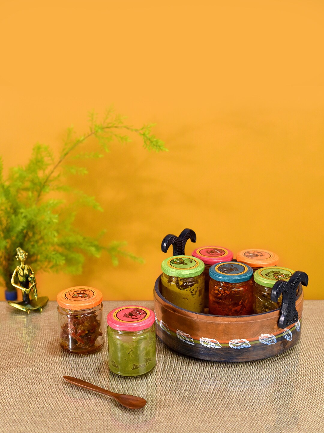 

AAKRITI ART CREATIONS Brown Round Tray with 7 Pickle Jars