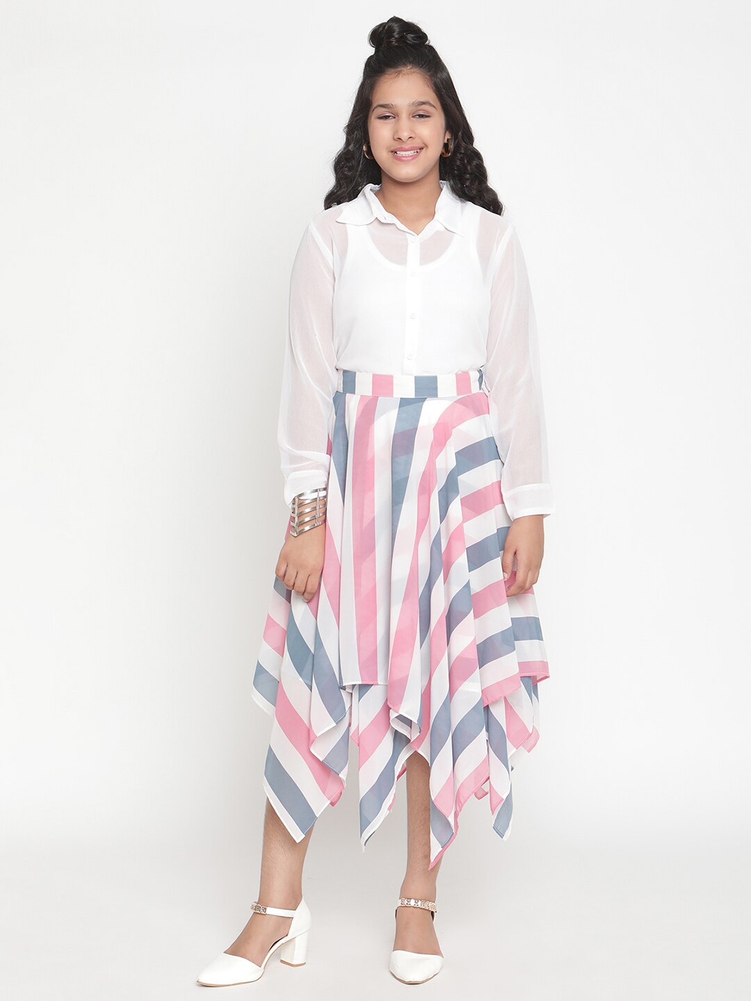 

Stuffie Land Girls Pink & White Top with Skirt