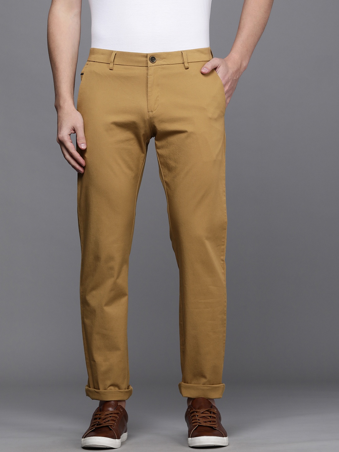 

Allen Solly Men Khaki Solid Slim Fit Trousers