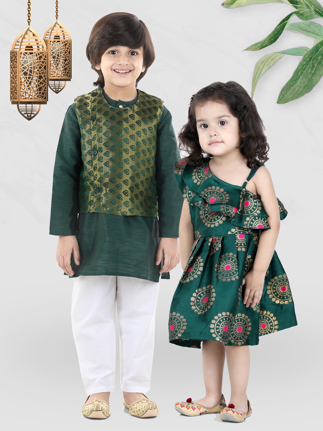 

BownBee Boys Green Regular Kurta with Pyjamas With & Jacket