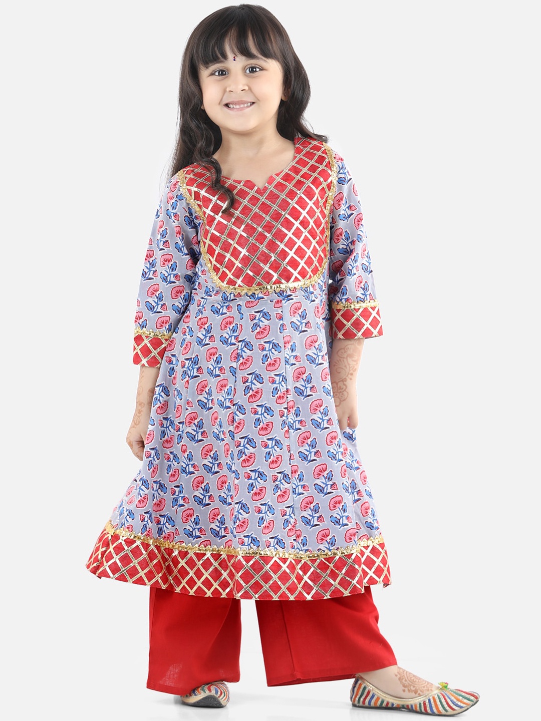 

BownBee Girls Grey & Pink Printed Pure Cotton Kurta with Palazzos
