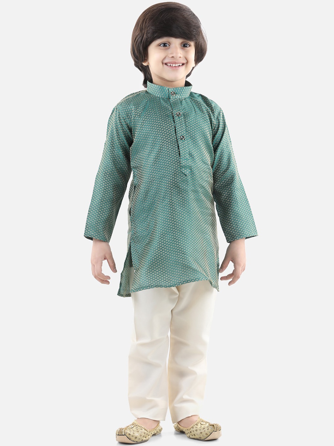 

BownBee Boys Green Jacquard Regular Kurta with Pyjamas