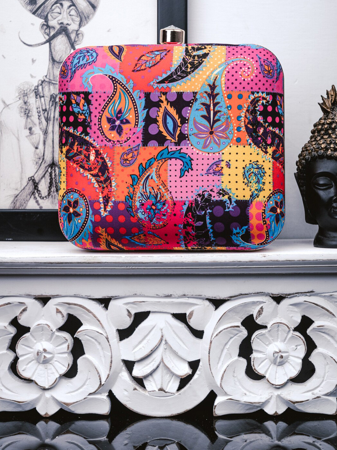 

NR By Nidhi Rathi Women Digital Printed Box Clutch, Pink